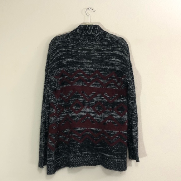 Xhilaration Size Medium Long Sleeve Open Front Grey Red Cardigan Multicolor Cozy - Picture 4 of 5